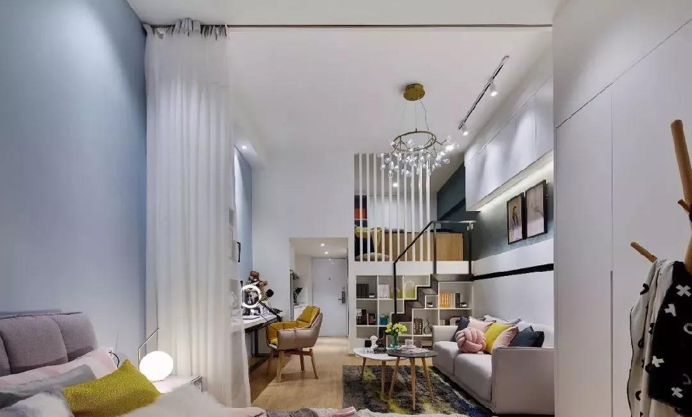 51平的小户型loft，利用层高做二居室，紧凑却实用